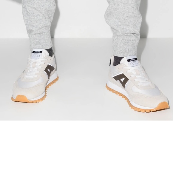 Axel Arigato Aeon Runner Navy And Cream Ivory Low Sneakers 7.5 - Picture 11 of 11